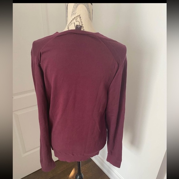 Michael Kors Men’s Burgundy sweater size large - Picture 2 of 3